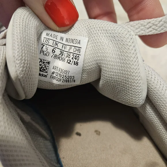 Adidas Women's Gray and Peach Sneakers - Picture 8 of 10